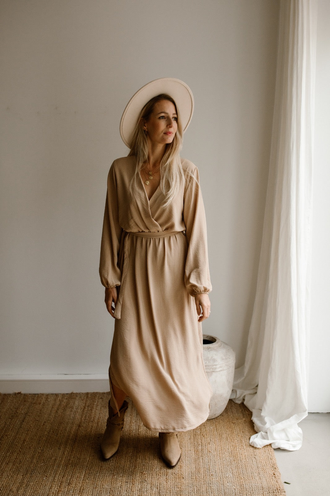 Kleid Fie Light Camel Vorbestellung, Lieferzeit ca. 2,5 Wochen